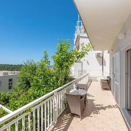 Apartmani Sani Makarska Exterior photo