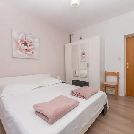 Apartmani Sani Makarska Exterior photo