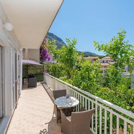 Apartmani Sani Makarska Exterior photo