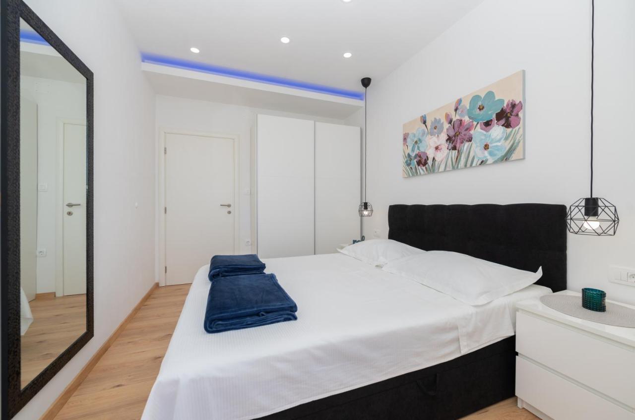 Sani Apartment