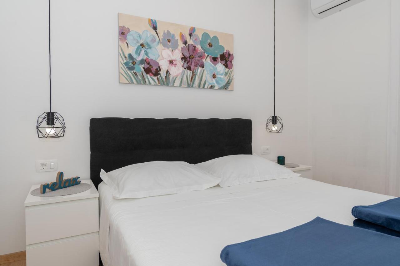 Apartment Sani *