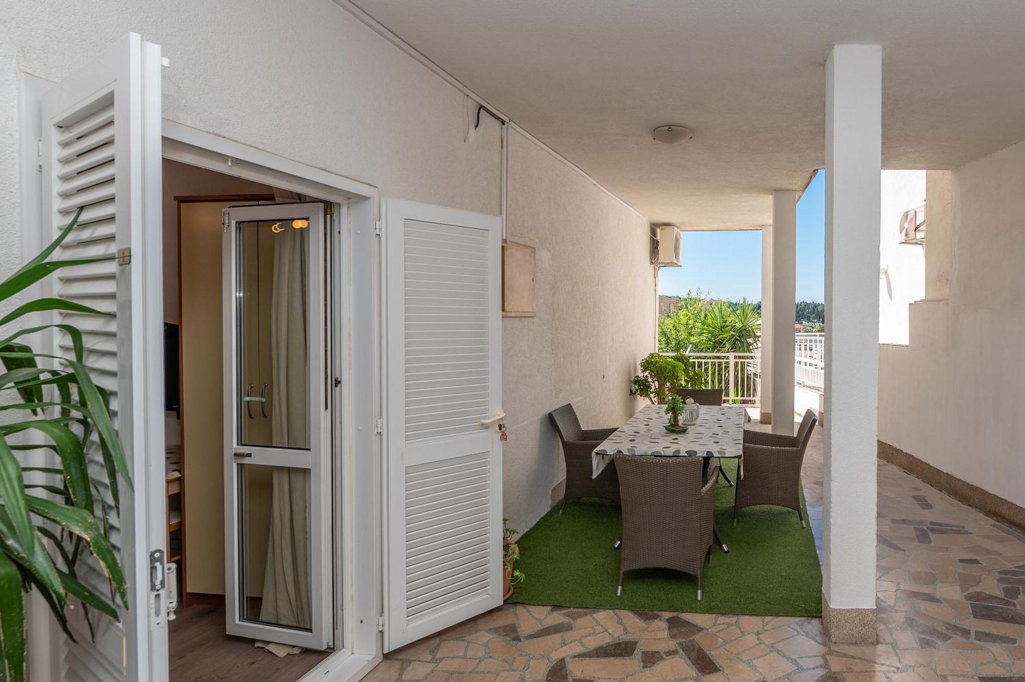 Apartment Sani Makarska