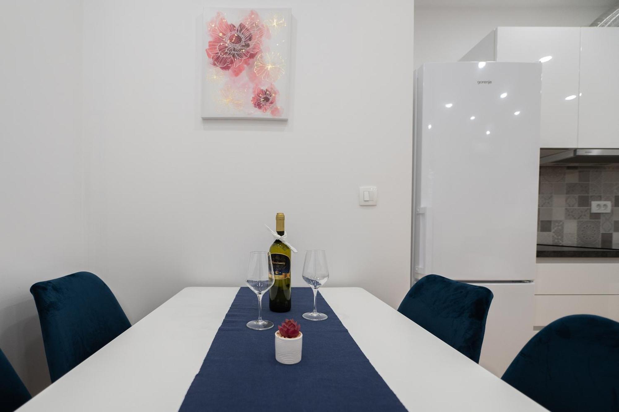 Sani Apartment Makarska